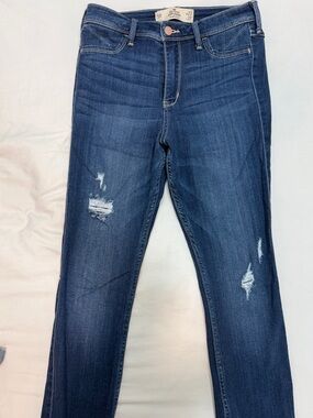Hollister Medium-Dark Blue Skinny Jeans with Distressed Knees